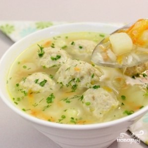 Huisgemaakte soep met gehaktballetjes - fotostap 5