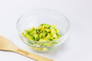 PP-salade met avocado - foto stap 2