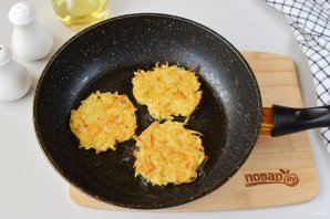 Heerlijke aardappelpannenkoekjes - foto stap 7